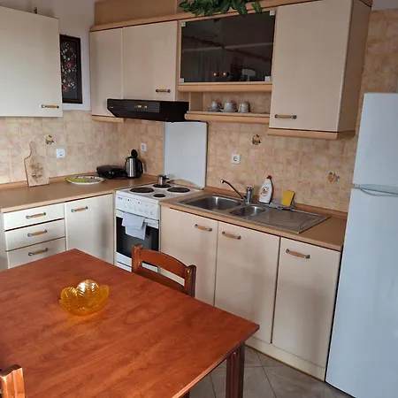 Giannis 1 美塔摩尔弗斯