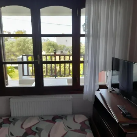 Giannis 1 Apartment